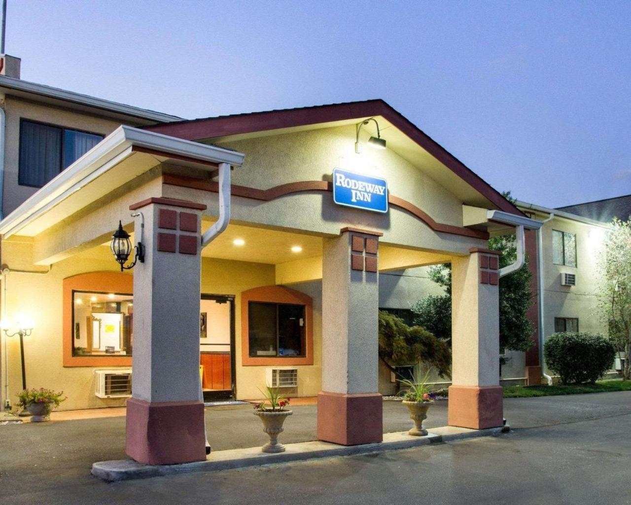 Rodeway Inn Florence - Cincinnati South Buitenkant foto